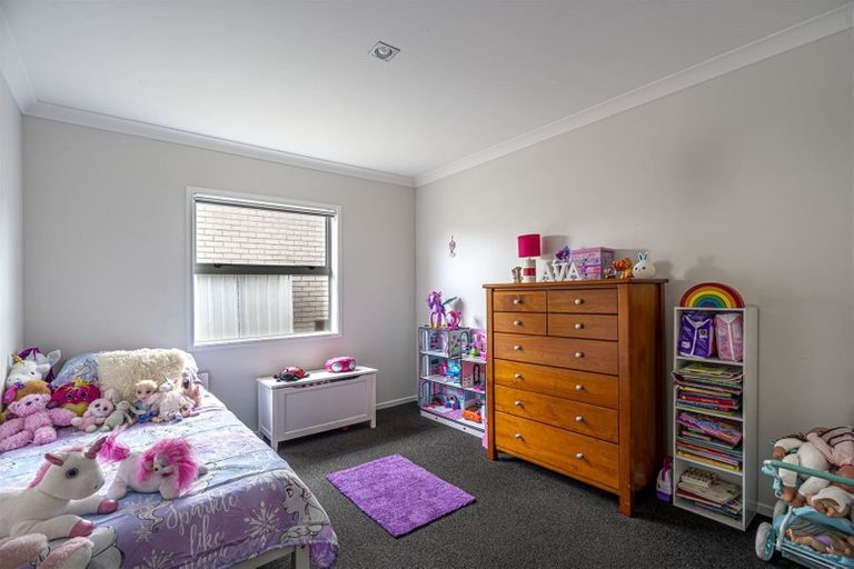 Photo of property in 87 Maylee Crescent, Gulf Harbour, Whangaparaoa, 0930