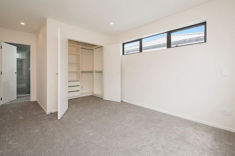 Photo of property in 71 Salamanca Road, Sunnynook, Auckland, 0620