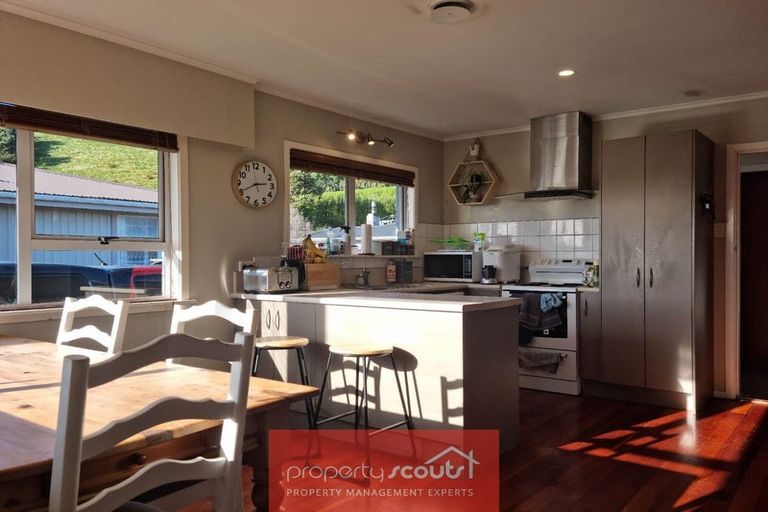 Photo of property in 101 South Road, Blagdon, New Plymouth, 4310
