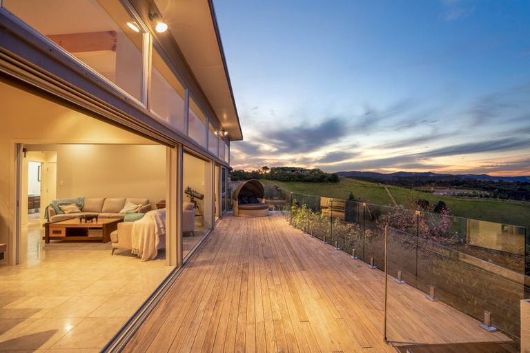 Photo of property in 143 Saqa Way, Matapouri, Whangarei, 0173