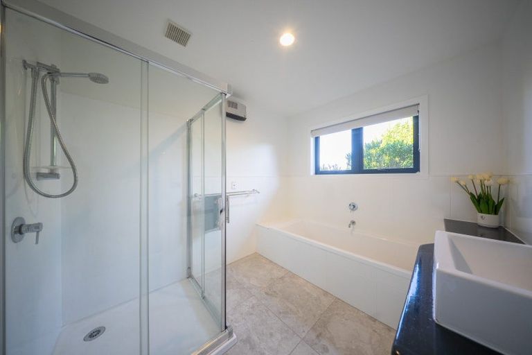 Photo of property in 330 Sinclair Road, Te Anau, 9679
