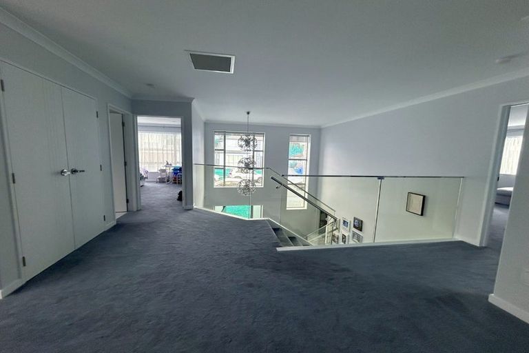 Photo of property in 36 Cilliers Drive, Silverdale, 0932