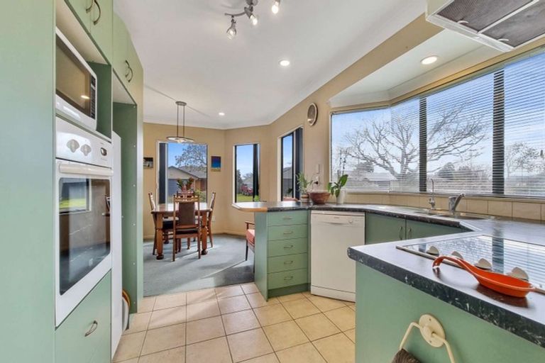 Photo of property in 20 Duggan Drive, Owhata, Rotorua, 3010