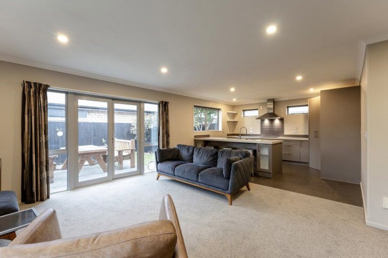 Photo of property in 33 Sullivan Avenue, Woolston, Christchurch, 8023