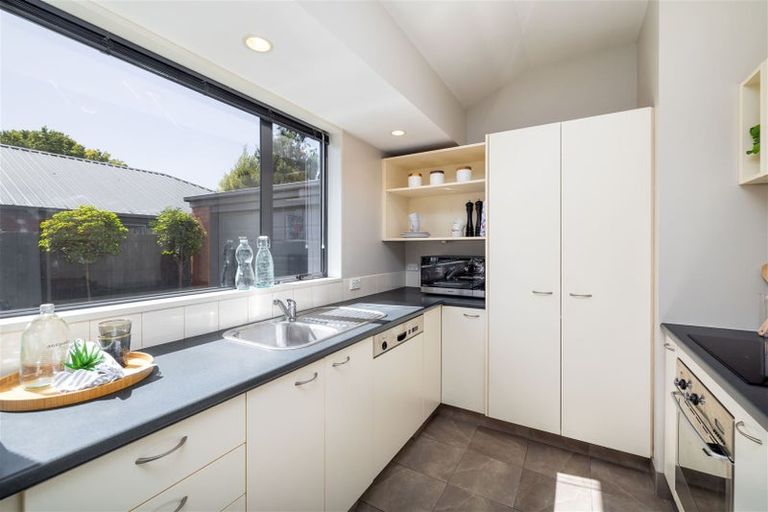 Photo of property in 7 Stroud Lane, Papanui, Christchurch, 8053