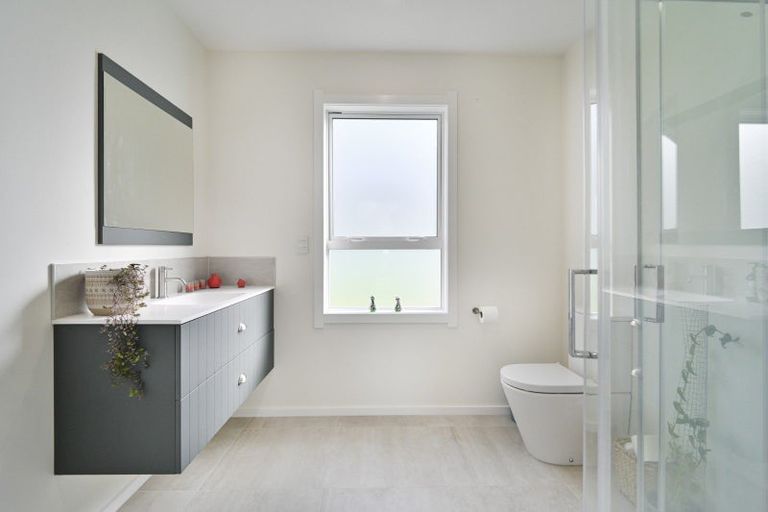 Photo of property in Piritu, 56 Riverview Lane, Maraekakaho, Hastings, 4171