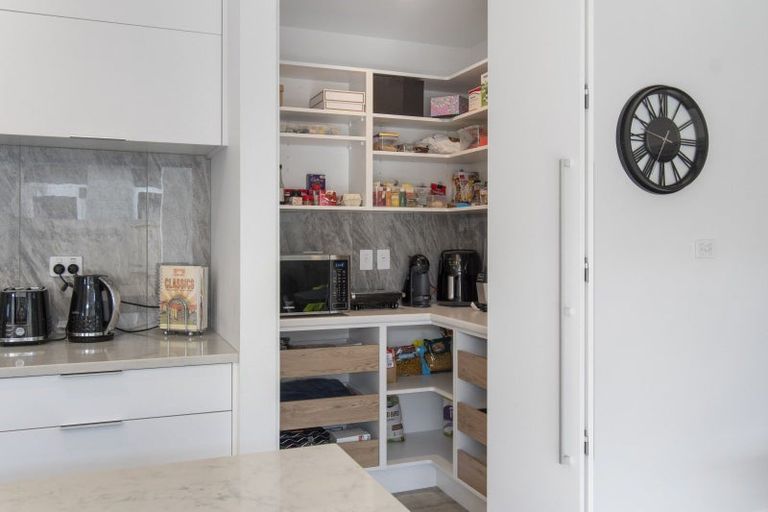 Photo of property in 34 Awataha Crescent, Pyes Pa, Tauranga, 3110