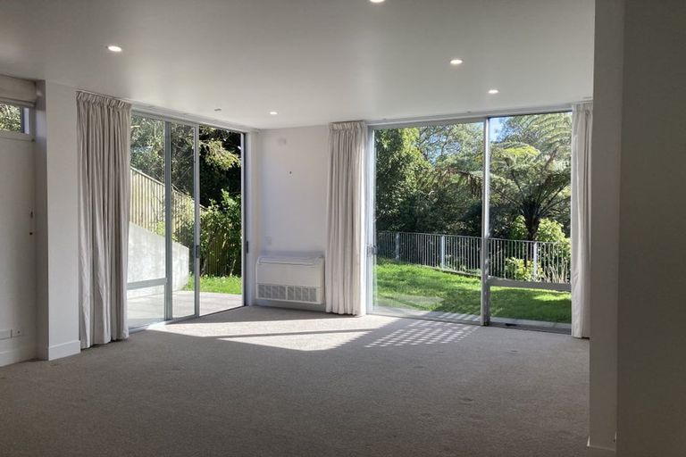 Photo of property in 2b Leslie Street, Wadestown, Wellington, 6012