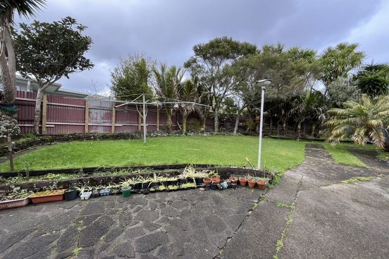 Photo of property in 32 Powrie Street, Glenfield, Auckland, 0629