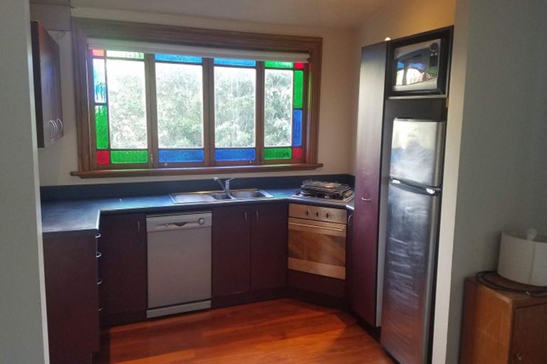 Photo of property in 138 Russell Terrace, Berhampore, Wellington, 6023