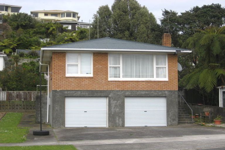 Photo of property in 13 Harbour Street, Moturoa, New Plymouth, 4310