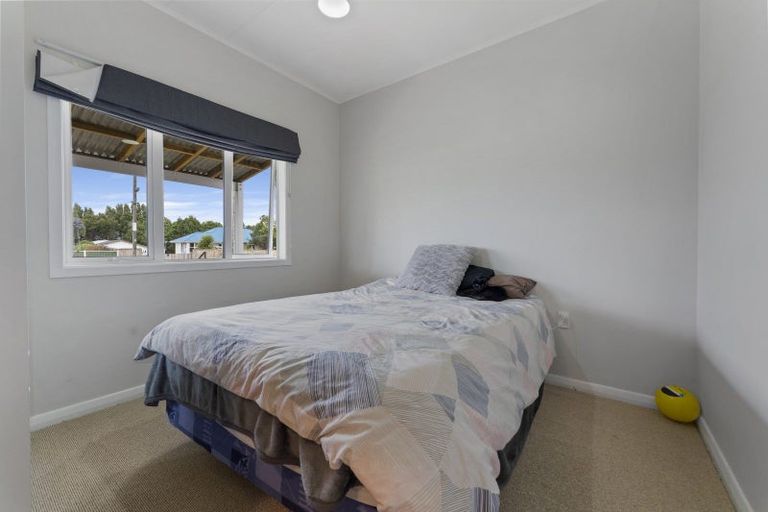 Photo of property in 7 Atkinson Street, Woodville, 4920