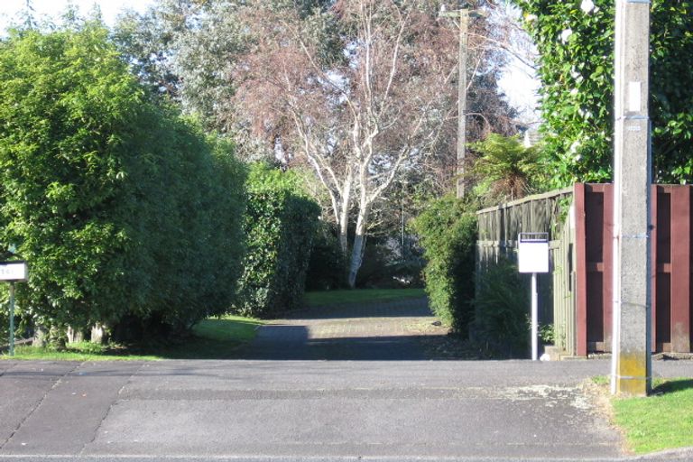 Photo of property in 112 Sandwich Road, St Andrews, Hamilton, 3200