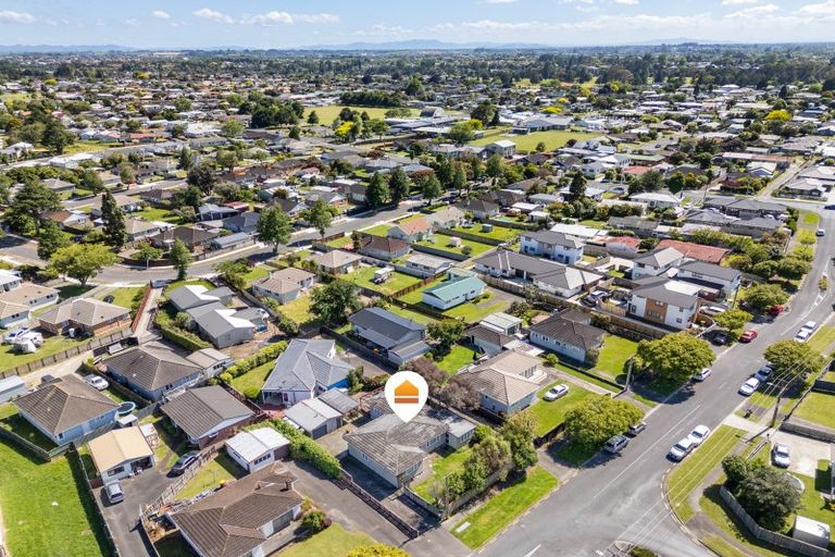 Photo of property in 16 Mahana Road, St Andrews, Hamilton, 3200