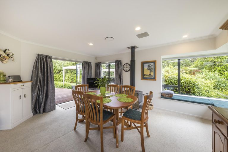 Photo of property in 234 Polson Hill Drive, Aokautere, Palmerston North, 4471