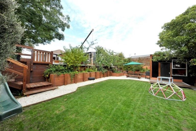 Photo of property in 46 Rowan Avenue, Aranui, Christchurch, 8061