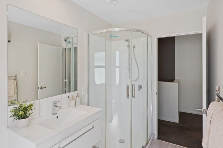 Photo of property in 20 Grove Road, Addington, Christchurch, 8024