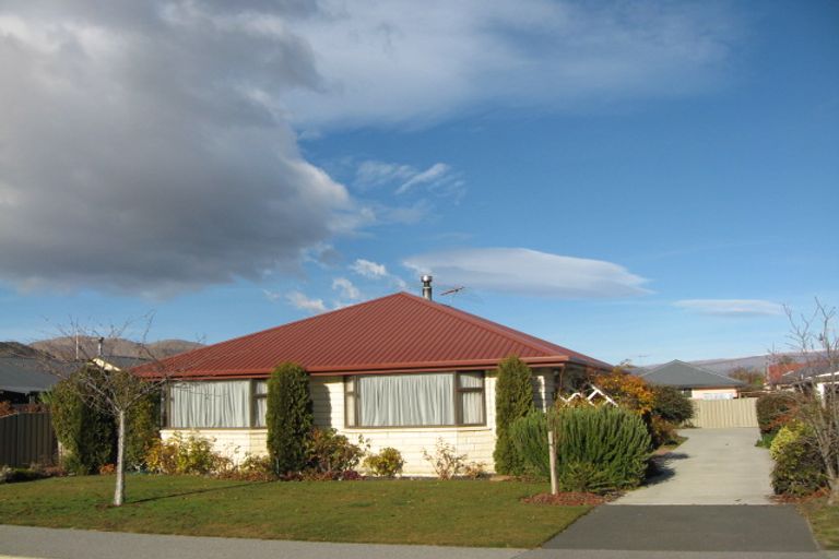 Photo of property in 56 Ortive Street, Cromwell, 9310
