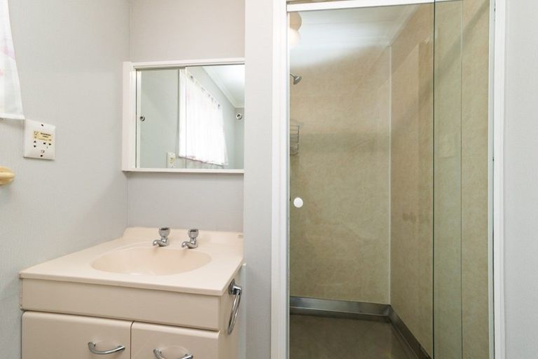 Photo of property in 14 Ferndale Place, Feilding, 4702