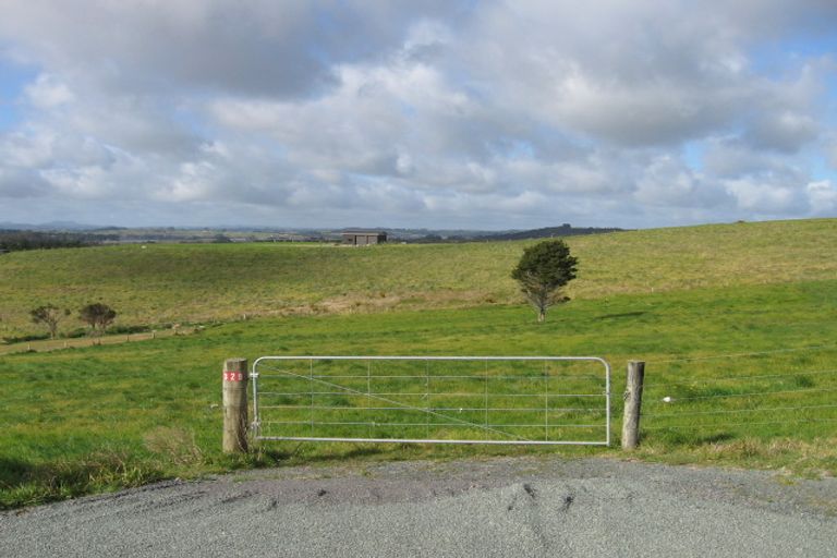 Photo of property in 329 Barrier View Road, Mangawhai, 0573