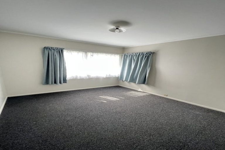 Photo of property in 2/170 Great South Road, Drury, 2113