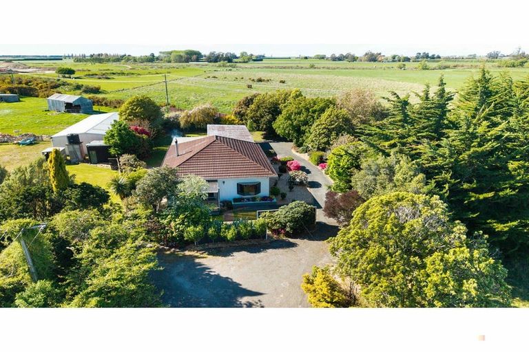 Photo of property in 1 James Street, Waimate, 7980