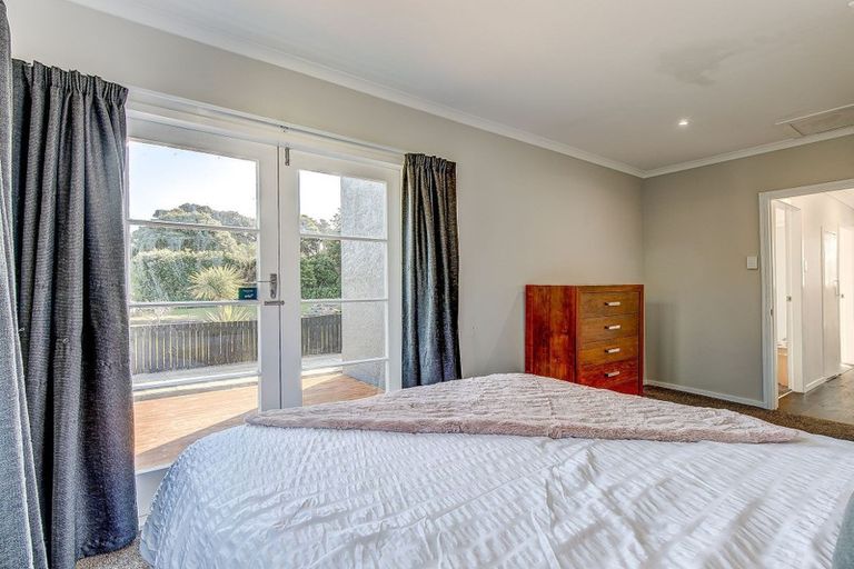 Photo of property in 13 John Street, Titahi Bay, Porirua, 5022