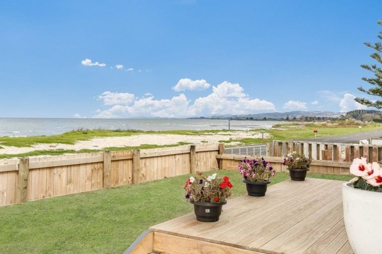 Photo of property in 875 East Coast Road, Kaiaua, Pokeno, 2473