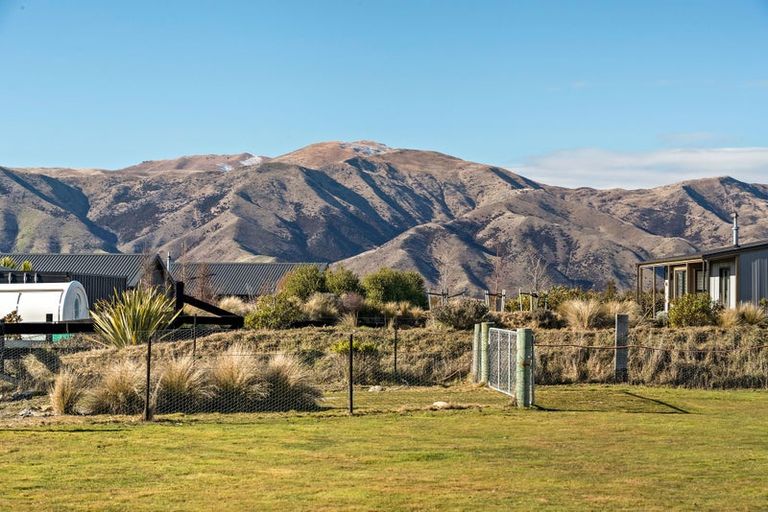 Photo of property in 13 Jackson Rise, Luggate, Wanaka, 9383