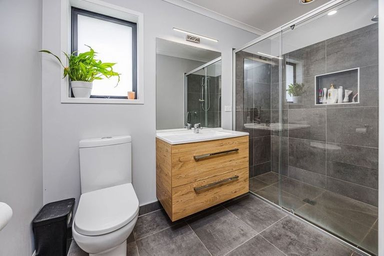 Photo of property in 38 Calder Crescent, Pokeno, 2402