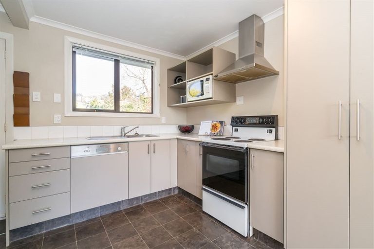Photo of property in 12 Freyberg Avenue, Sawyers Bay, Port Chalmers, 9023