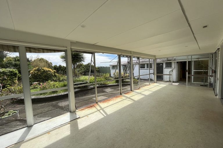 Photo of property in 29 Riverlea Avenue, Pakuranga, Auckland, 2010