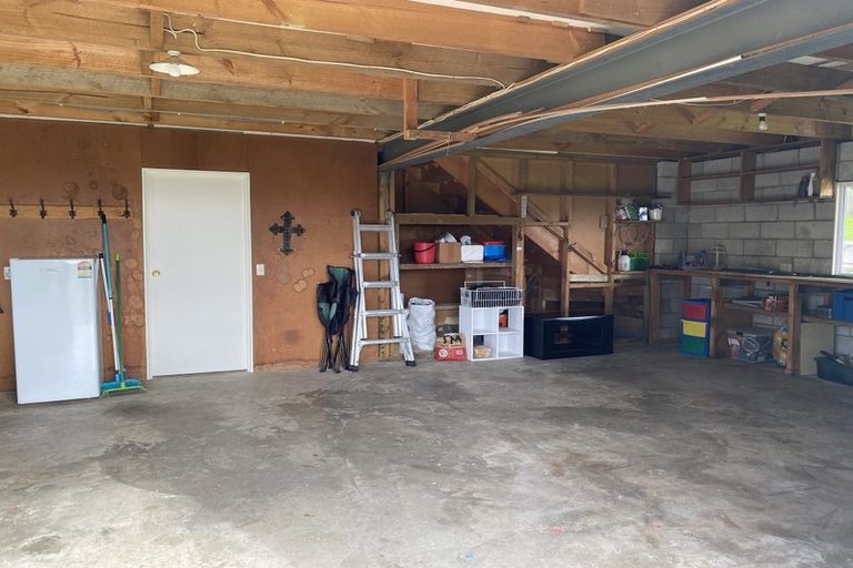 Photo of property in 46 Beach Road, Collingwood, 7073