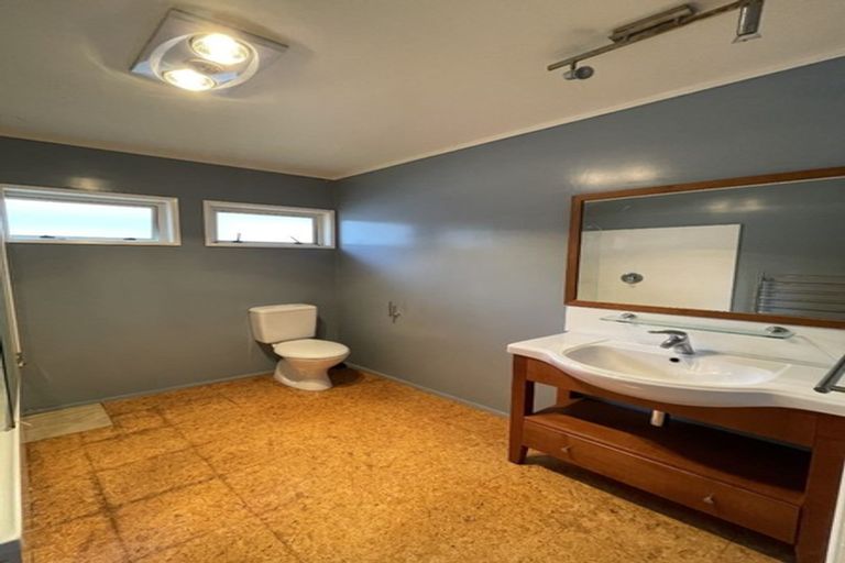 Photo of property in 3 James Place, Opaheke, Papakura, 2113