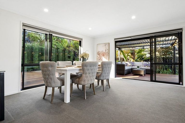 Photo of property in 82 Reynolds Road, Pukekohe, 2120