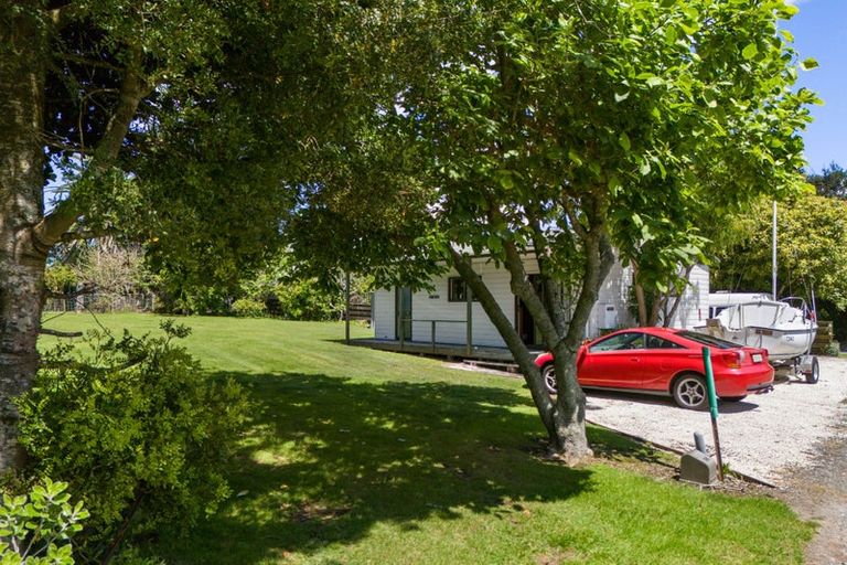 Photo of property in 33 Athenree Road, Athenree, Waihi Beach, 3177