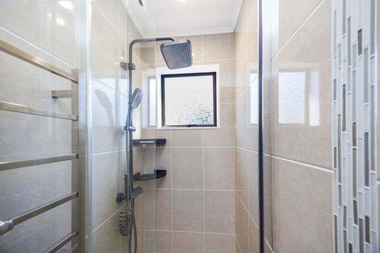 Photo of property in 32 Pirinoa Street, Feilding, 4702