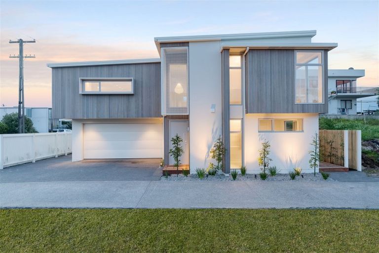 Photo of property in 313a Oceanbeach Road, Mount Maunganui, 3116