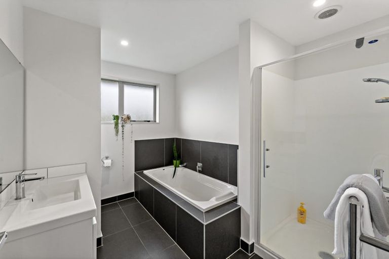 Photo of property in 8 Pyne Crescent, Pokeno, 2402