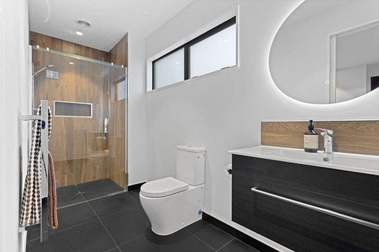 Photo of property in 1 De Surville Way, Pegasus, 7612