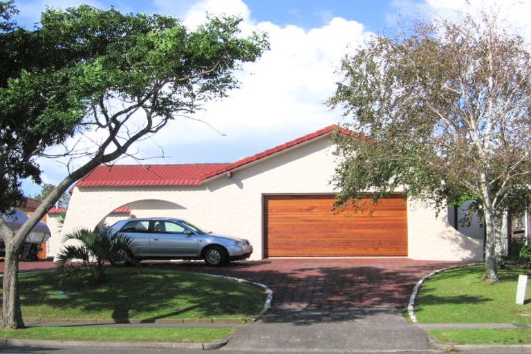 Photo of property in 188 Prince Regent Drive, Farm Cove, Auckland, 2012