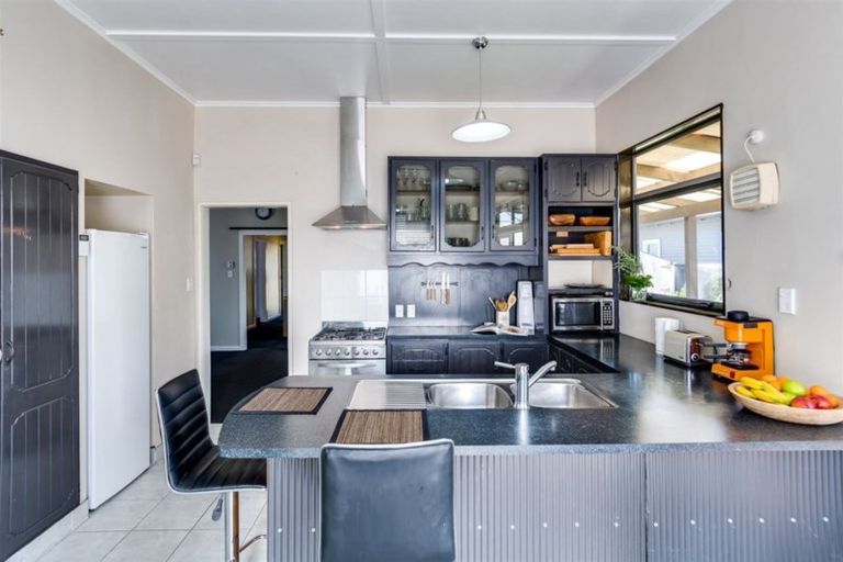 Photo of property in 1/171 Vigor Brown Street, Napier South, Napier, 4110