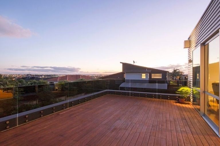 Photo of property in 60 Gracechurch Drive, Flat Bush, Auckland, 2016