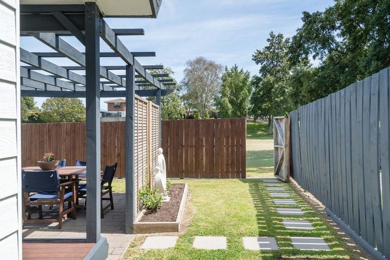 Photo of property in 4 Meander Drive, Welcome Bay, Tauranga, 3112