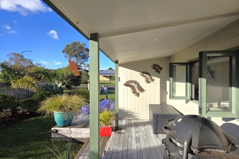 Photo of property in 105 Castle View Road, Matarangi, Whitianga, 3592