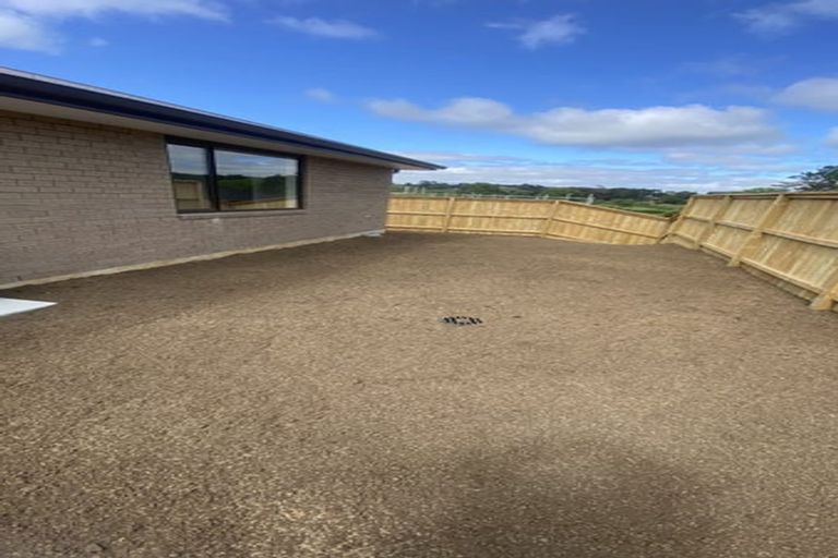 Photo of property in 35a Leathem Crescent, Pokeno, 2402