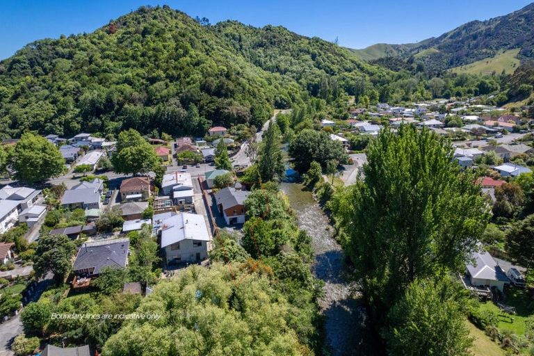 Photo of property in 212 Nile Street, Maitai, Nelson, 7010