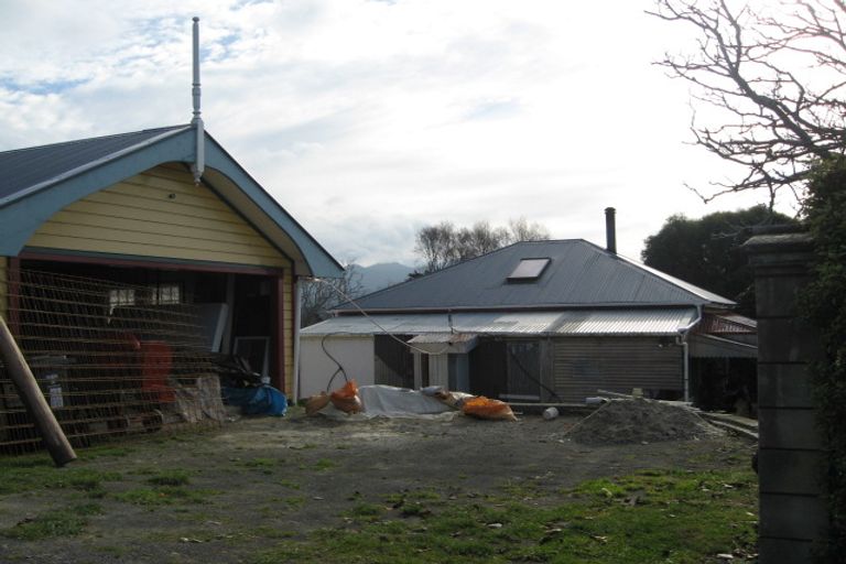 Photo of property in 1 Arnott Street, Portobello, Dunedin, 9014