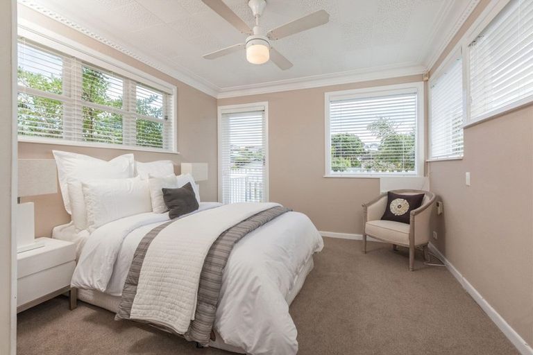 Photo of property in 1/30 Eastern Beach Road, Eastern Beach, Auckland, 2012