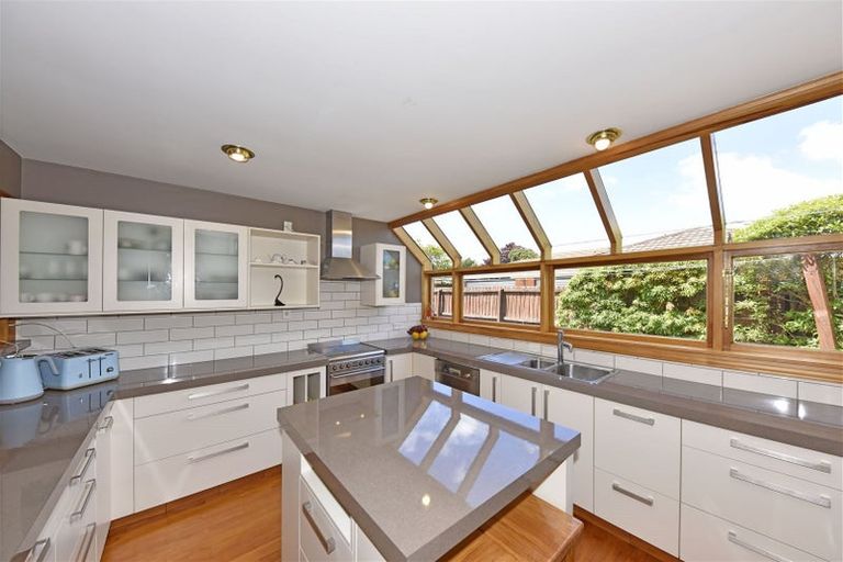 Photo of property in 22 Holderness Place, Ilam, Christchurch, 8041